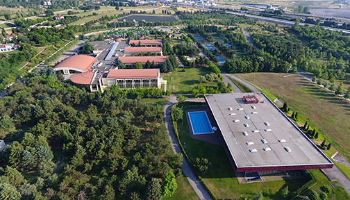 Spor Sahaları ve Tesisi